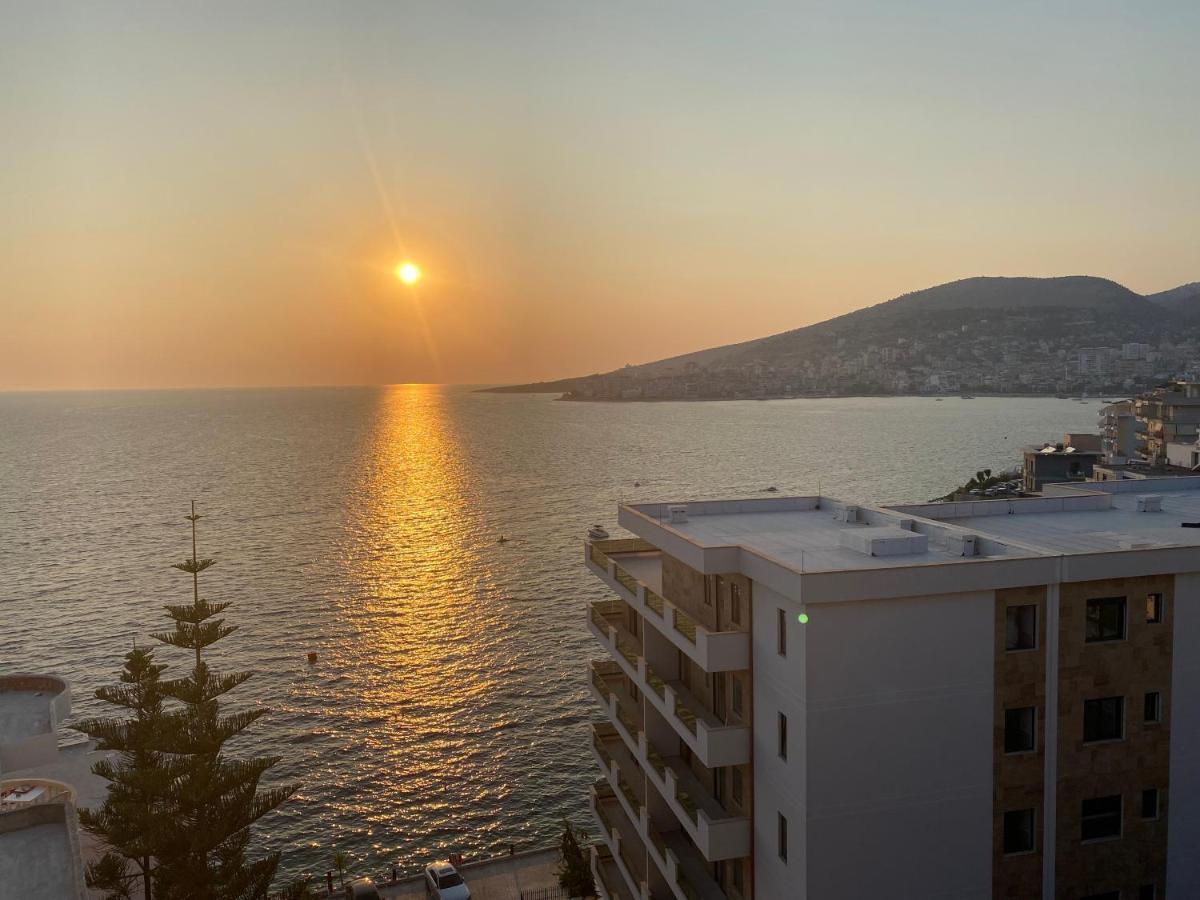 סרנדה Apartment With Huge Sea View Balcony מראה חיצוני תמונה