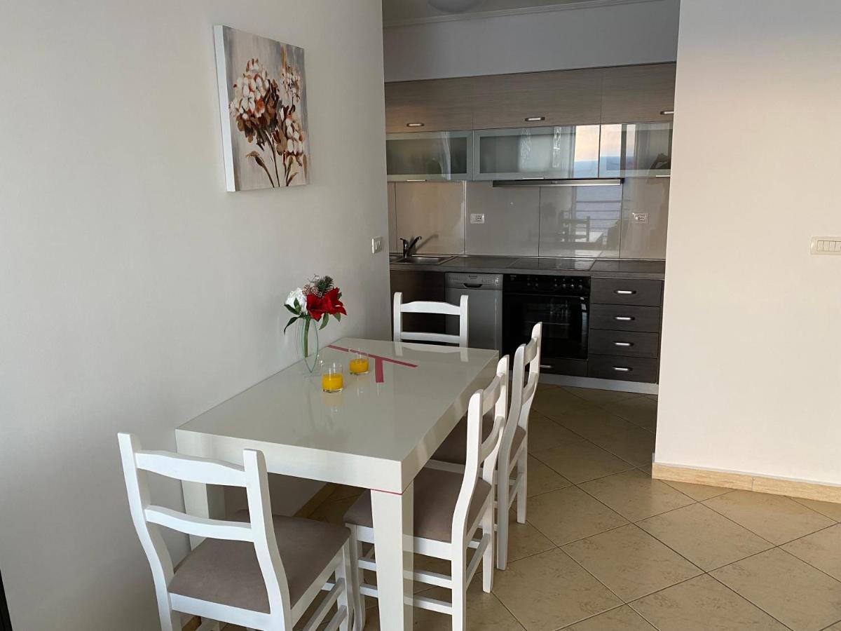 סרנדה Apartment With Huge Sea View Balcony מראה חיצוני תמונה
