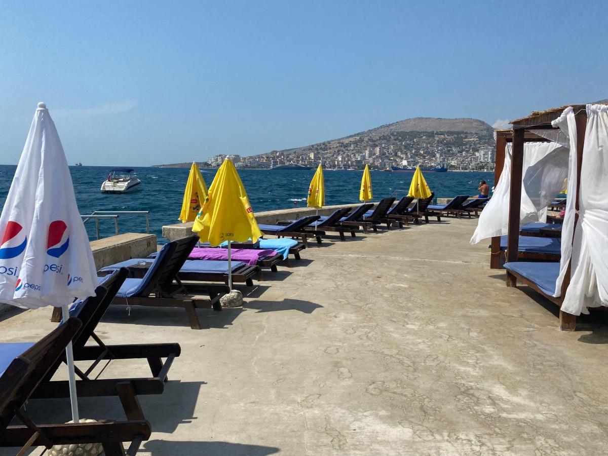 סרנדה Apartment With Huge Sea View Balcony מראה חיצוני תמונה
