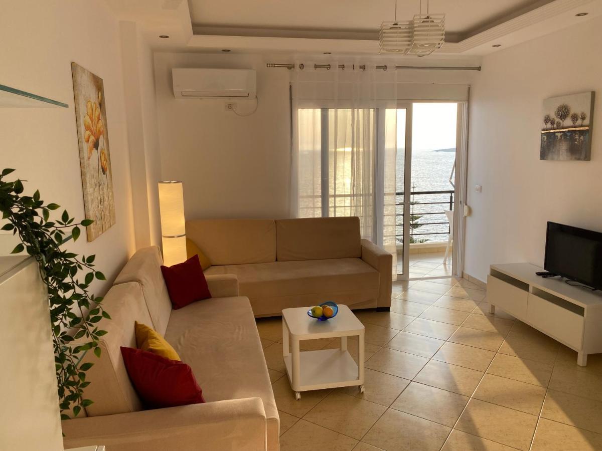סרנדה Apartment With Huge Sea View Balcony מראה חיצוני תמונה