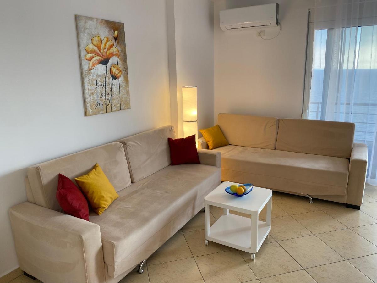 סרנדה Apartment With Huge Sea View Balcony מראה חיצוני תמונה